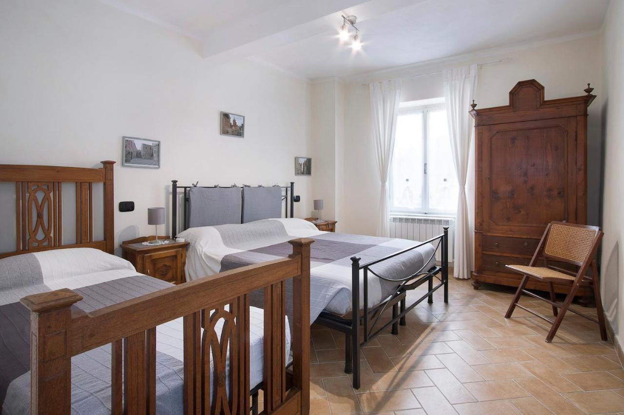 B&B Sotto Le Torri อัลเบงกา ภายนอก รูปภาพ